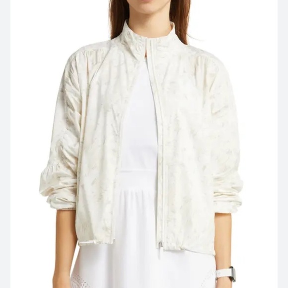 Zella Rec Room Floral Print Jacket In White Multi Elizabeth Floral - Picture 9 of 9